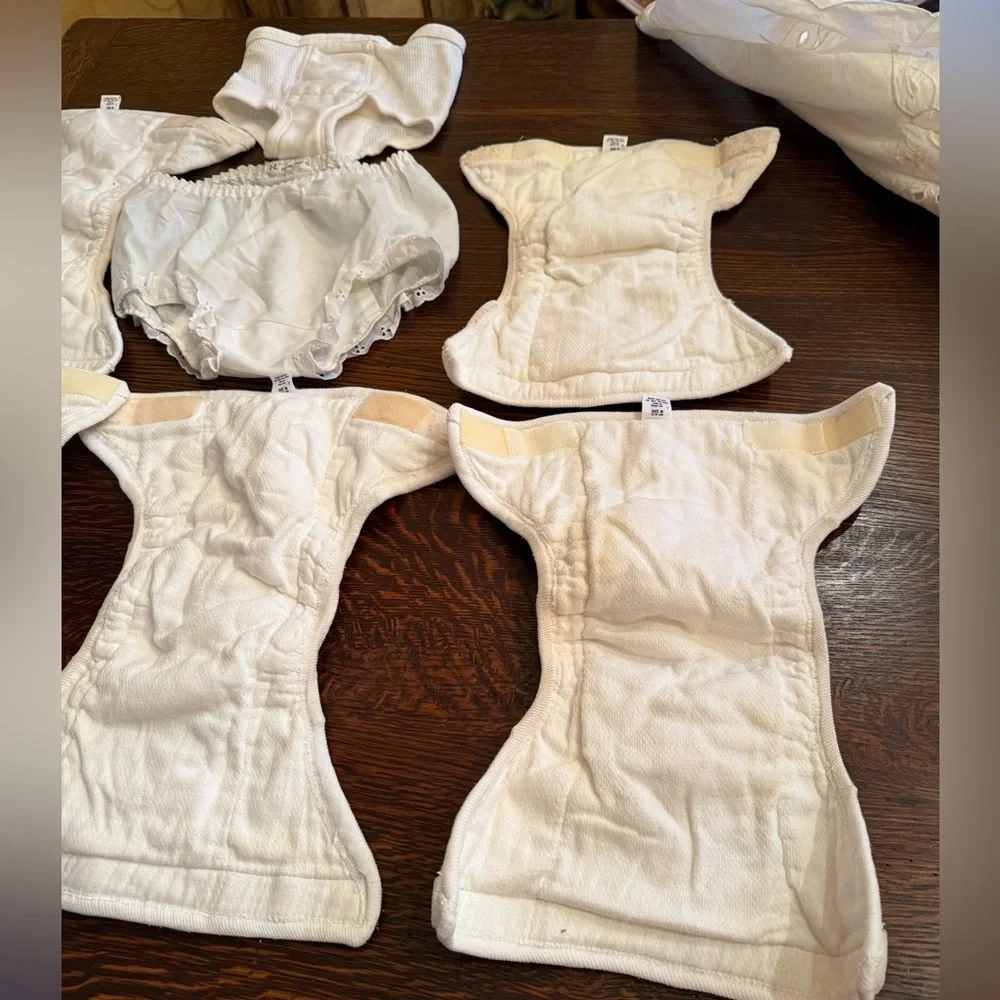 Lot of 100% cotton diapers w Velcro